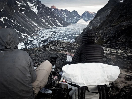 Hyperlite Mountain Gear Southwest 4400 70L Black 3 Hyperlite Mountain Gear Southwest 4400 70L Black